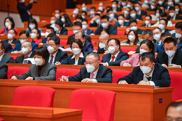 祝賀戴煜博士連任政協(xié)湖南省十三屆委員 (3).jpg 祝賀戴煜博士連任政協(xié)湖南省十三屆委員 (3).jpg